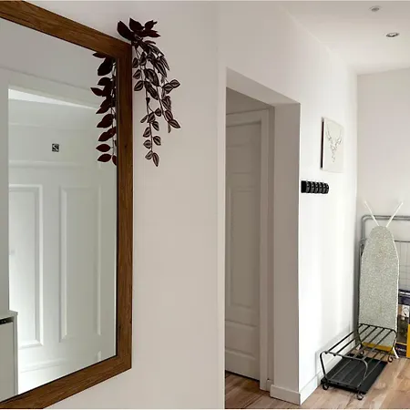 Batory - Peaceful Retreat, 10 Minutes To Old Town & Seaside *