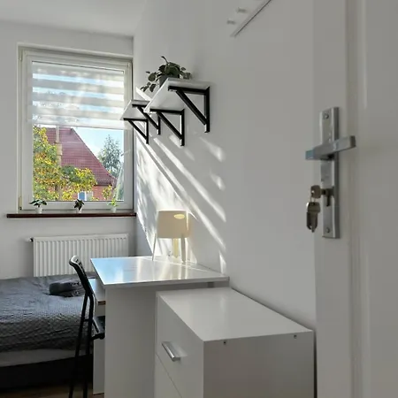 Homestay szállás Batory - Peaceful Retreat, 10 Minutes To Old Town & Seaside